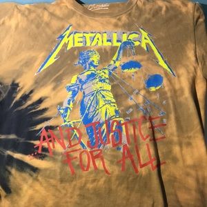 Metallica shirt